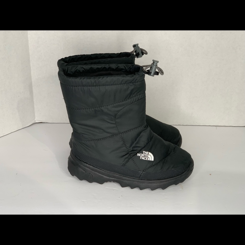 North face Kids winter snow boots size 2